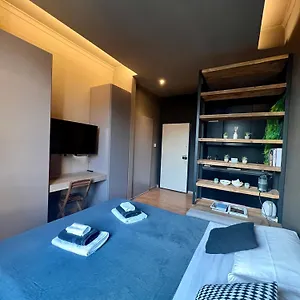 New Luxury Stunning Bilo In The Heart Of Moscova Appartamento